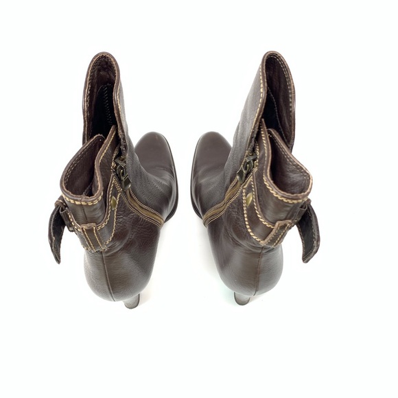 Coach Nancie Buckle Leather Ankle Boot Heel Sz 8B - Picture 3 of 5